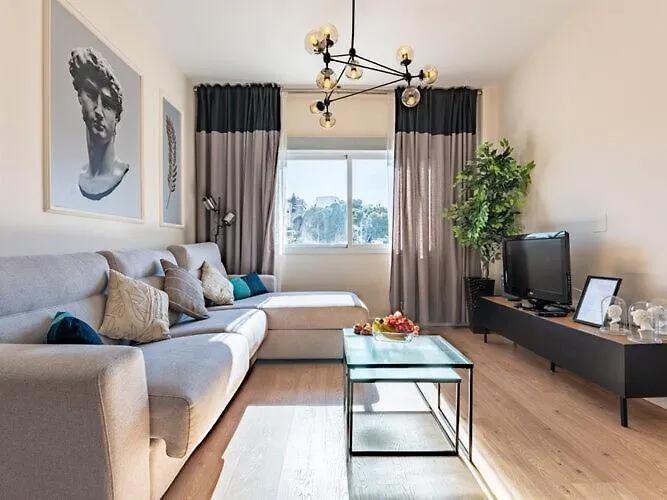 Cosy Apartment Near The Centre Torremolinos Hiszpania